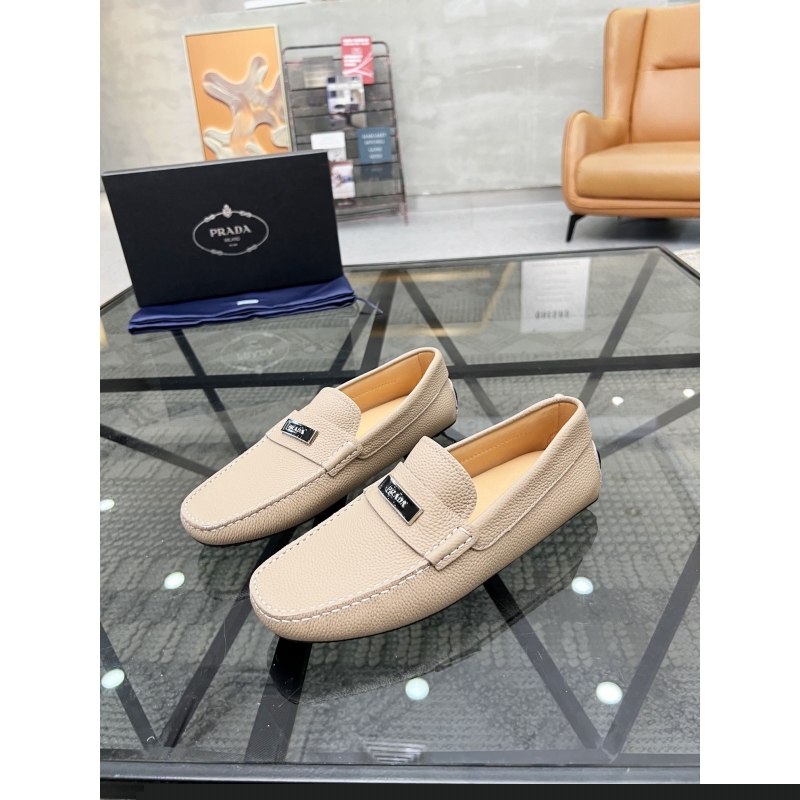 Pra*a leather shoes